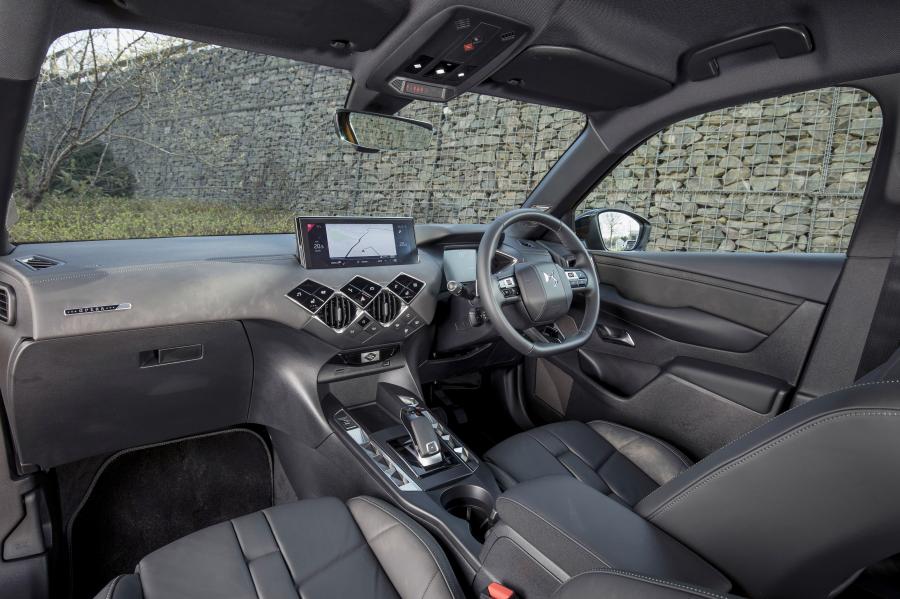 Торпедо DS 3 Crossback Prestige 2019 года  (UK) (фото 5 из 20)